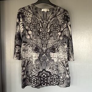 Fresh Fx Women's Pullover Tunic Top 3/4 Sleeves Scoop Neck Paisley size Medium